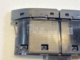 Ford Focus Przycisk / Przełącznik ogrzewania szyby przedniej / czołowej AM5T18K574AB
