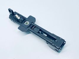 Audi A3 S3 8P Rail de réglage hauteur de ceinture de sécurité 8E0857833F