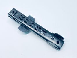 Audi A3 S3 8P Rail de réglage hauteur de ceinture de sécurité 8E0857833F