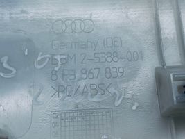 Audi A3 S3 8P Käsikahva (kattoverhoilu) 8P3867839