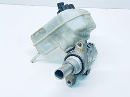 Volkswagen PASSAT B7 Główny cylinder hamulca 3C1614019J