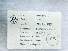 Volkswagen Touareg II Rivestimento pannello laterale del bagagliaio/baule 7P6867037E