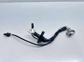 Volkswagen Touareg II Positive cable (battery) 7P0971225C