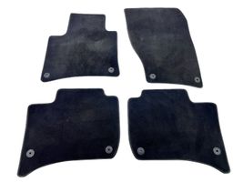 Volkswagen Touareg II Kit tapis de sol auto 7P1863011A