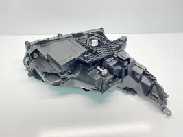 Lexus NX Lampa przednia 8118578240