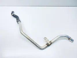 Volkswagen Touareg II Tubo flessibile del liquido di raffreddamento del motore 7P0815249