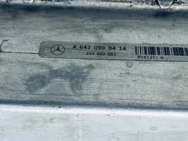 Mercedes-Benz S W222 Starpdzesētāja radiators A6420900414