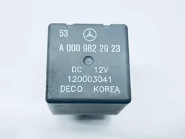 Mercedes-Benz S W222 Altri relè A0009822923