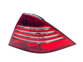 Mercedes-Benz S W220 Lampa tylna A2208200864