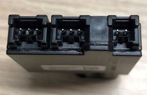Audi RS Q8 Oven ohjainlaite/moduuli 4M0419508A