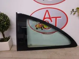 Ford Ka Fenêtre latérale avant / vitre triangulaire 1552005
