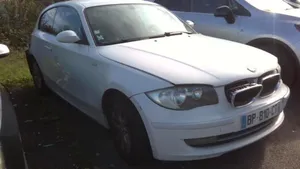 BMW 1 E81 E87 Popielniczka przednia tunelu środkowego 51167078573