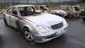 Mercedes-Benz E AMG W211 Tuyau de climatisation 