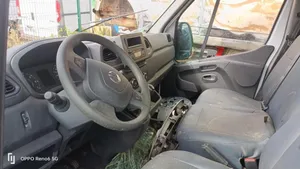 Nissan Interstar Ramię wycieraczki szyby przedniej / czołowej 2888600Q0D