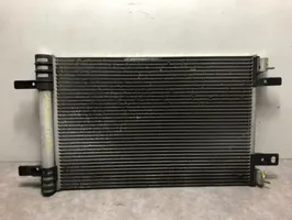 Opel Vivaro Radiateur condenseur de climatisation 9816746580