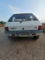 Peugeot 205 Pokrywa przednia / Maska silnika 7901C5