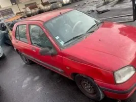 Renault Clio I Zderzak tylny 7701469648