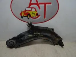 Renault Kangoo II Triangle bras de suspension inférieur avant 8200586567