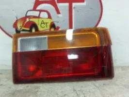 Renault 9 Задний фонарь в кузове 