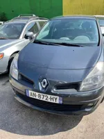 Renault Clio III Manualne lusterko boczne drzwi przednich 7701061193