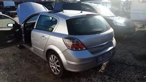 Opel Astra G Rivestimento paraspruzzi passaruota anteriore 13125603