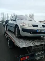 Renault Megane II Charnière de hayon 