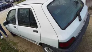 Renault Clio I Rekisterikilven valo 