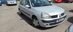 Renault Clio III Amortisseur avant avec ressort 8200662263