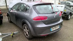 Seat Leon (1P) Wahacz przedni 1K0407151BD