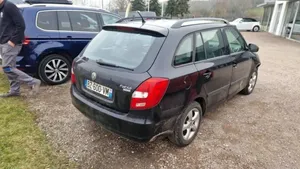 Skoda Fabia Mk2 (5J) Belka zderzaka przedniego 5J0807109B