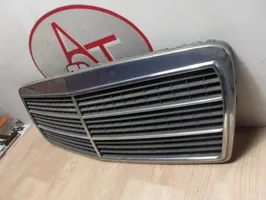 Mercedes-Benz E AMG W210 Grille de calandre avant 2108880023