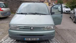 Peugeot 806 Atrapa chłodnicy / Grill 7804G1
