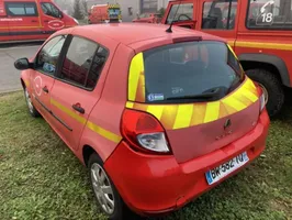 Renault Clio III Kolmas/lisäjarruvalo 8200245578