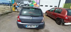 Renault Clio II Takaistuimen turvavyön solki 8200684049