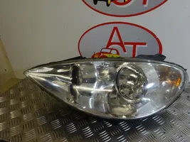 Peugeot 807 Klosze lamp przednich 6208F1