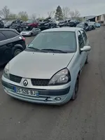 Renault Clio II Zestaw narzędzi 8200560390