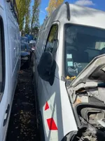 Renault Master II Takapuskurin kulmaosan verhoilu 