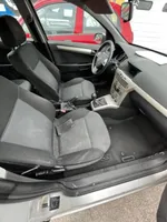 Opel Astra G Rivestimento paraspruzzi passaruota anteriore 