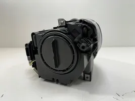 BMW 6 F12 F13 Lampa przednia 7272012-09