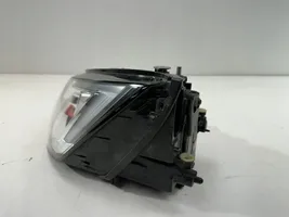 Audi A1 Lampa przednia 8XA941005B