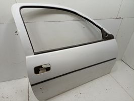 Opel Corsa B Drzwi przednie 