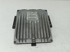 Renault Clio III Calculateur moteur ECU 