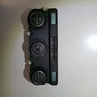 Volkswagen Golf V Panel klimatyzacji 