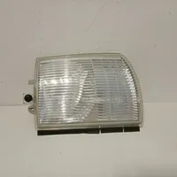 Mitsubishi Carisma Lampa przednia 