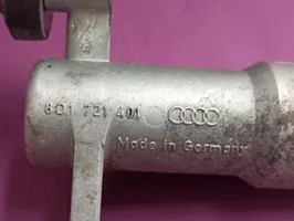 Audi A4 S4 B5 8D Pompa podciśnienia / Vacum 
