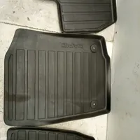 Skoda Rapid (NH) Kit tapis de sol auto 