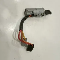 Renault Clio I Ignition lock 