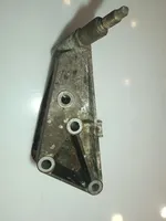 Renault Clio I Engine mount bracket 