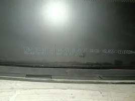 Volkswagen PASSAT B6 Pare-brise vitre avant 