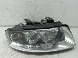 Audi A4 S4 B6 8E 8H Lampa przednia 